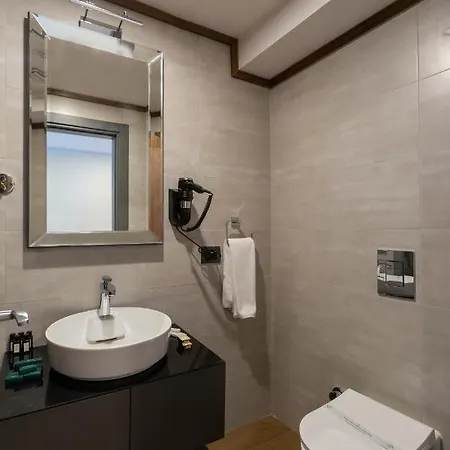 Hotel Cabir Deluxe 5*