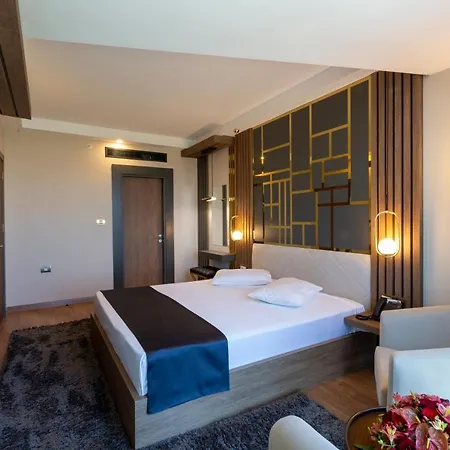 Cabir Deluxe Отель 5*