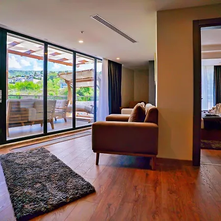 Cabir Deluxe Hotel 5*