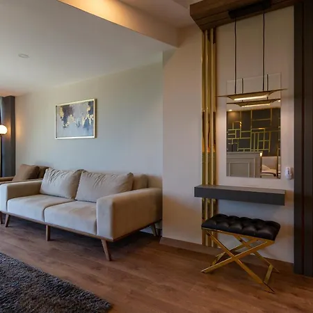 Cabir Deluxe Hotel 5*