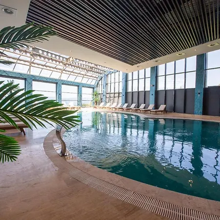 Hotel Cabir Deluxe 5*