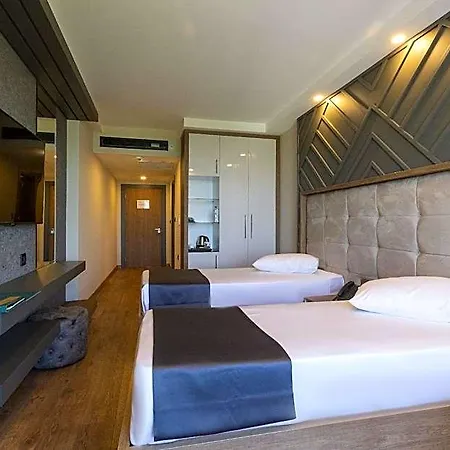 Cabir Deluxe Hotel