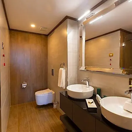 Cabir Deluxe Отель